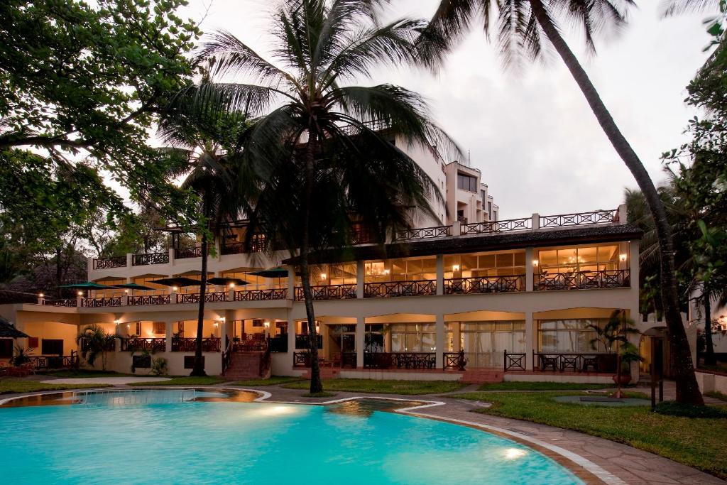 Neptune Beach Resort image 3